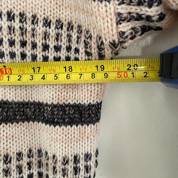 Stitch Fix AVLN Studio Vasha cardigan - Picture 3 of 5